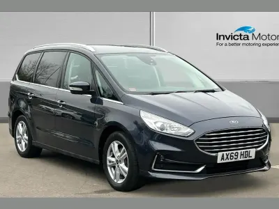 Begagnad Ford Galaxy Titanium 150 HK (110 kW) 2020 Blå Minibuss