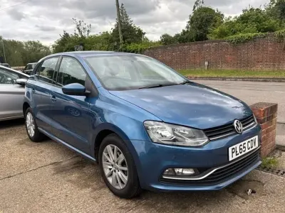 Usado VW Polo SE 60 HP (44 kW) 2016 Azul Citadino