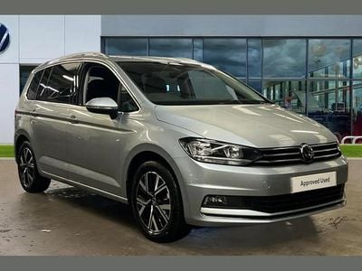 Used VW Touran SEL 150 HP (110 kW) 2025 Silver MPV