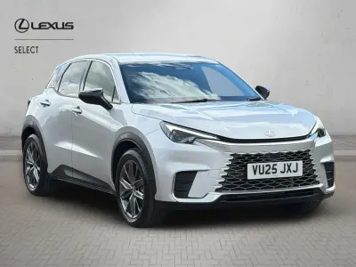 Used Lexus LBX 136 HP (100 kW) 2025 Silver SUV
