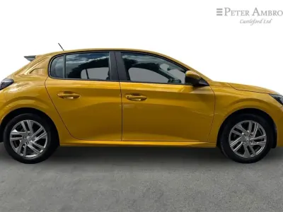 Used Peugeot 208 Active 99 HP (72 kW) 2020 Yellow Hatchback