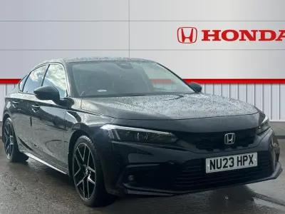 Begagnad Honda Civic Advance 184 HK (135 kW) 2023 Svart Halvkombi