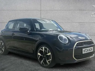 Used Mini Cooper Exclusive 114 kW (156 HP) 2026 Hatchback
