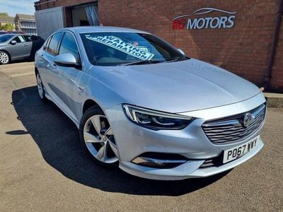 Second-hand Vauxhall Insignia SRi 168 CP (123 kW) 2017 Argintiu Hatchback