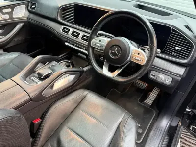 Käytetty Mercedes GLE400 AMG line 2021 Musta Coupe - kaksiovinen