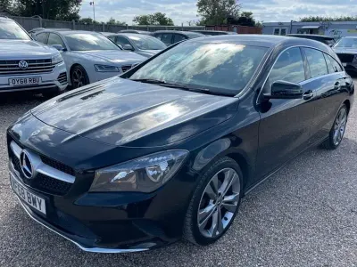 Usado Mercedes CLA180