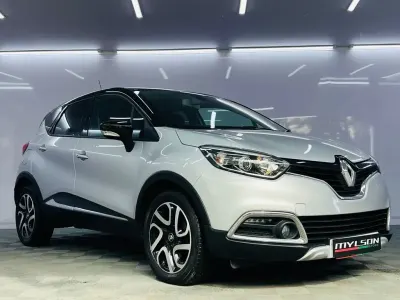 Usado Renault Captur Signature 110 CV (80 kW) 2017 Plateado SUV