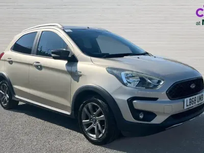 Begagnad Ford Ka Plus Active 85 HK (62 kW) 2018 Silver Halvkombi