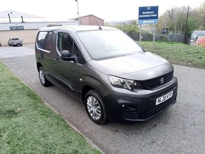 Used Peugeot Partner 131 HP (96 kW) 2020 Grey MPV