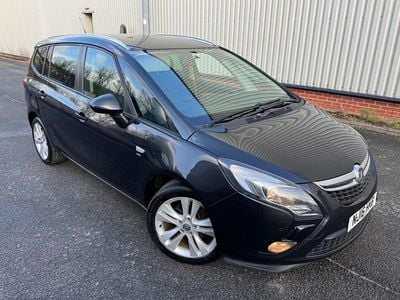 Used Vauxhall Zafira Tourer SRi 134 HP (98 kW) 2016 Black MPV
