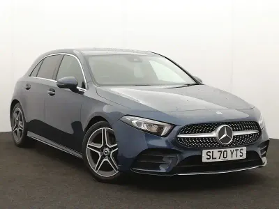 Usado Mercedes A200 AMG line 163 HP (119 kW) 2020 Azul Citadino