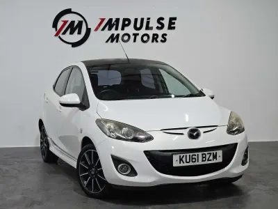 Used Mazda 2 84 HP (61 kW) 2011 White Hatchback