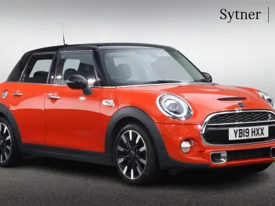 Used Mini Cooper S Exclusive 189 HP (139 kW) 2019 Orange Hatchback