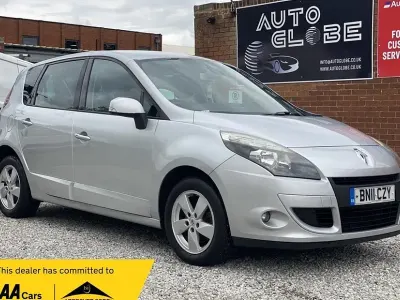 Used Renault Scénic III Dynamique 110 HP (80 kW) 2011 MPV