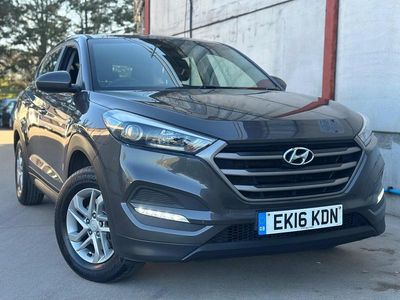 Usado Hyundai Tucson 177 HP (130 kW) 2016 Cinzento SUV
