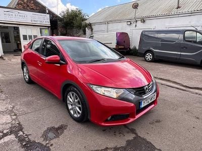 Used Honda Civic ES 142 HP (104 kW) 2012 Red Hatchback
