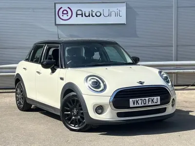 Usado Mini Cooper Classic 136 CV (100 kW) 2020 Blanco Utilitario