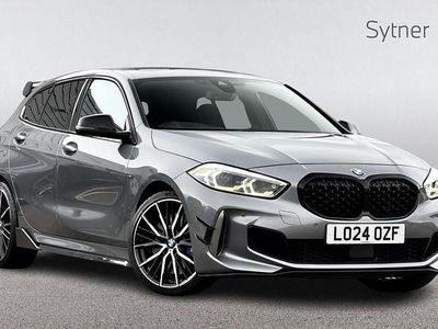Usado BMW M135 Shadowline 302 CV (222 kW) 2024 Gris Utilitario