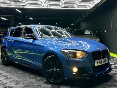 Begagnad BMW 120 M Sport 2014 Blå Halvkombi