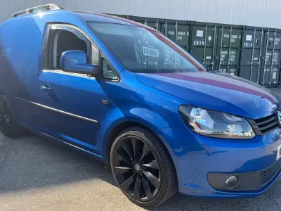 Used VW Caddy Highline 102 HP (75 kW) 2014 Blue MPV