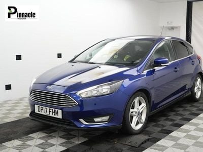 Used Ford Focus Titanium 120 HP (88 kW) 2017 Blue Hatchback