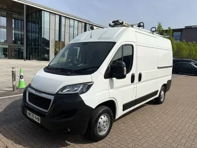 Begagnad Peugeot Boxer S 140 HK (102 kW) 2020 Vit Van