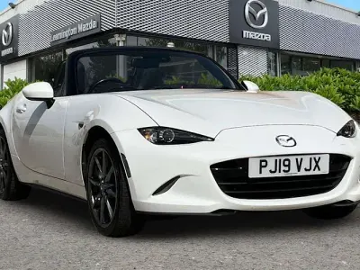 Used Mazda MX5 Inclusive 184 HP (135 kW) 2019 White Cabriolet