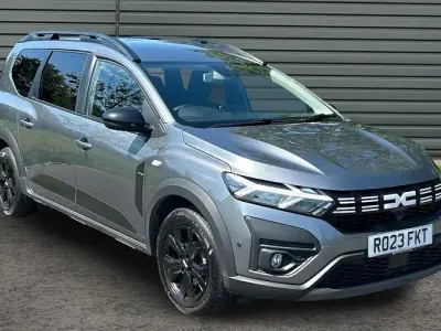 Used Dacia Jogger Extreme 141 HP (103 kW) 2023 MPV