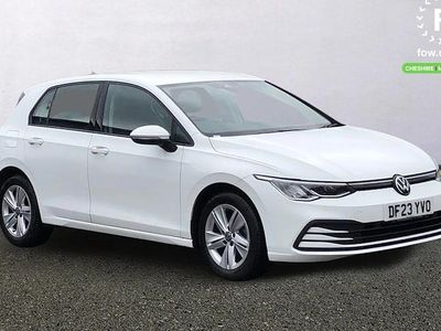 Used VW Golf VIII Life 150 HP (110 kW) 2023 White Hatchback