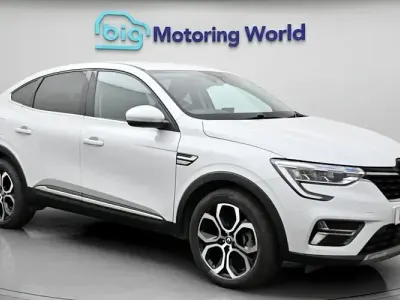 Used Renault Arkana Version S 145 HP (106 kW) 2021 White SUV