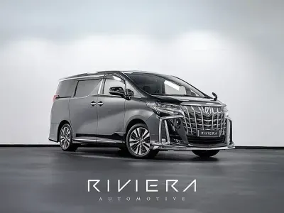 Used Toyota Alphard 182 HP (133 kW) 2025 Black MPV