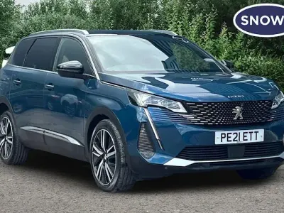 Used Peugeot 5008 Premium 131 HP (96 kW) 2021 Blue SUV