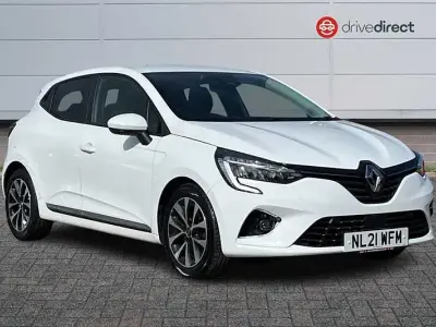 Używany Renault Clio V Iconic 90 KM (66 kW) 2021 Biały Hatchback