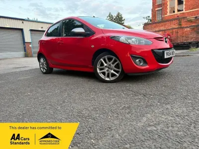 Used Mazda 2 Edition 115 HP (84 kW) 2015 Red Hatchback