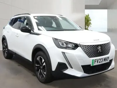 Used Peugeot 2008 Allure+ 100 kW (136 HP) 2023 White SUV