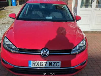 Used VW Golf VII SE 2017 Red Hatchback