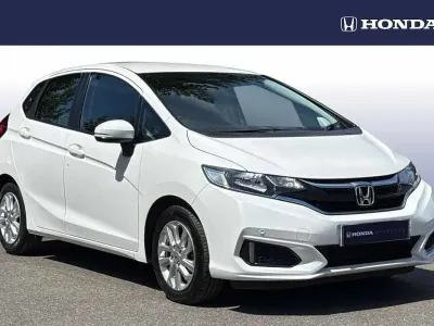 Used Honda Jazz SE 102 HP (75 kW) 2020 Platinum white Hatchback