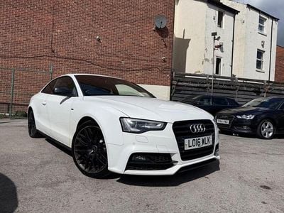 Second-hand Audi A5 Black Edition 190 CP (139 kW) 2016 Alb Coupe