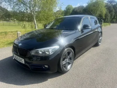 Used BMW 118 Sport Line 136 HP (100 kW) 2019 Black Hatchback