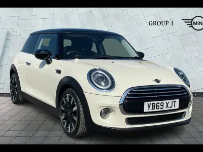 Used Mini Cooper Comfort 136 HP (100 kW) 2019 Pepper white Hatchback