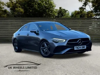 Begagnad Mercedes CLA200 Executive 163 HK (119 kW) 2024 Grå Sportkupé