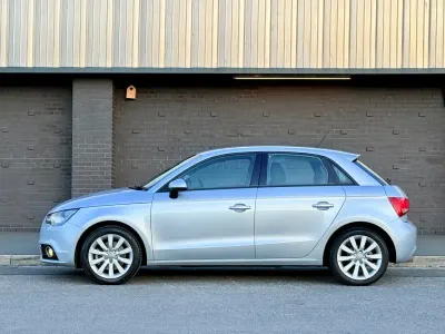 Usado Audi A1 Sport 2012 Prateado Citadino