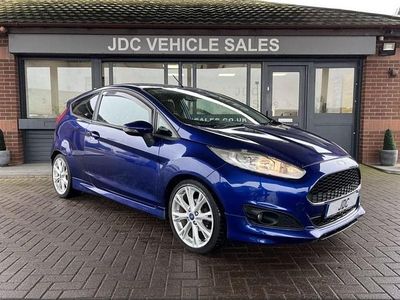 Used Ford Fiesta Zetec 125 HP (91 kW) 2013 Blue Hatchback