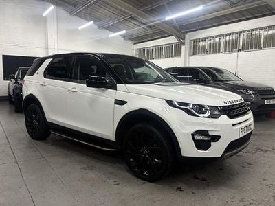 White Used 2017 Land Rover Discovery Sport HSE SUV | £11,995 (Fair price)