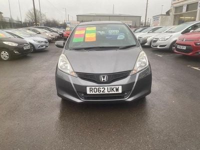 Used Honda Jazz ES 99 HP (72 kW) 2012 Grey Hatchback