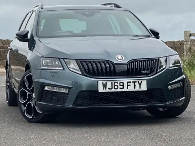 Used Skoda Octavia vRS 245 HP (180 kW) 2019 Quartz grey Estate