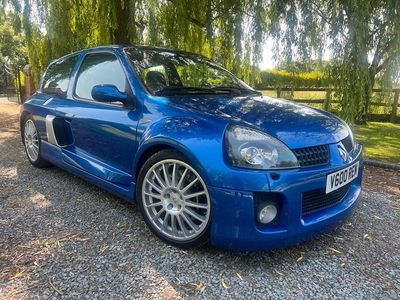 Blue Used 2003 Renault Clio II Hatchback | £57,995