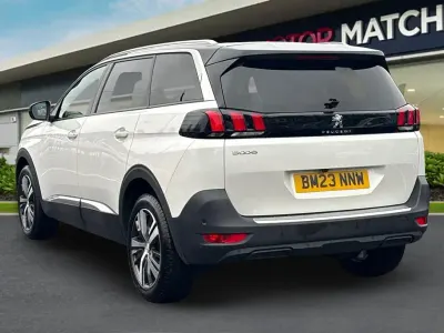 Second-hand Peugeot 5008 Active+ 130 CP (95 kW) 2023 Alb SUV