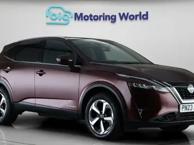 Used Nissan Qashqai N-Connecta 190 HP (139 kW) 2023 Red SUV