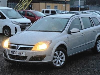 Used Vauxhall Astra Club 2006 Silver Estate